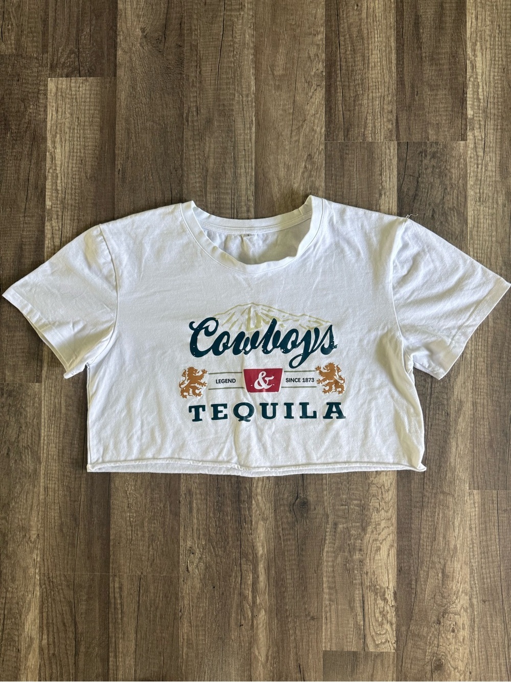 Crop Top White Cowboys & Tequila Short Sleeve T-Shirt Size Large